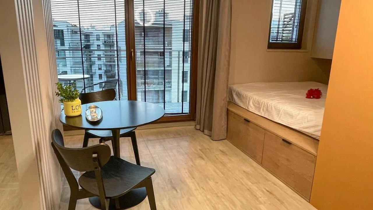 Comfortable 1-Room Apartment Close To The Center Warsaw