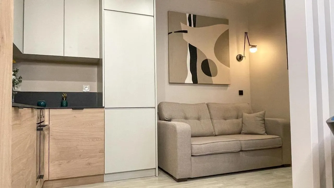 Comfortable 1-Room Apartment Close To The Center Warsaw