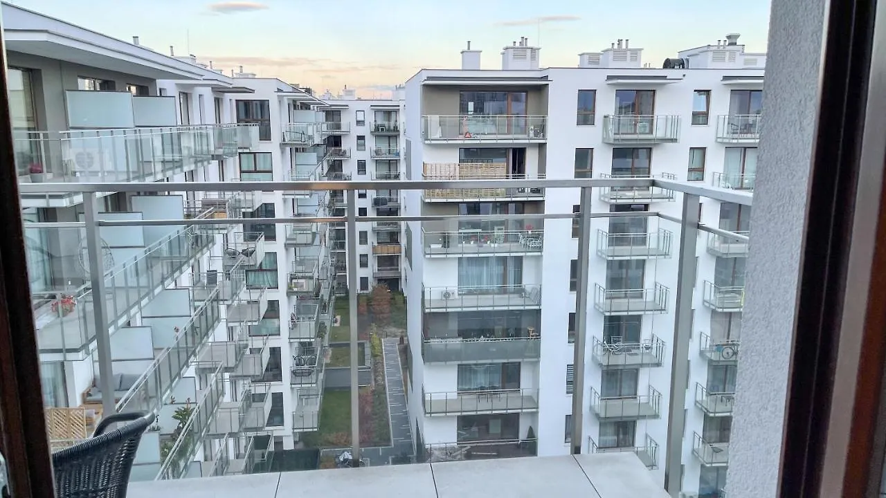 Comfortable 1-Room Apartment Close To The Center Warsaw 0*,